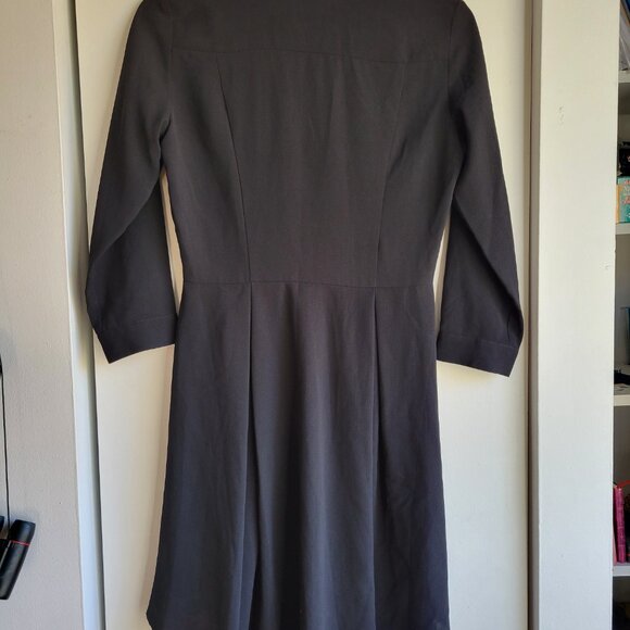 black dress, knee length, US 8 - Picture 8 of 8